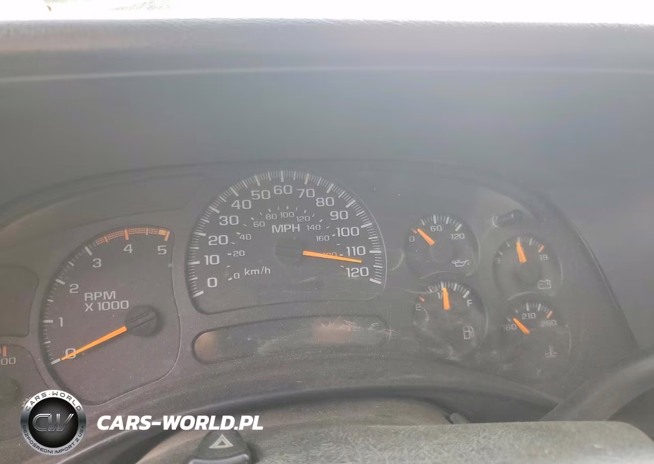 2004 Chevrolet Silverado Dump Truck VIN:1GBJK34264E331870 - 9