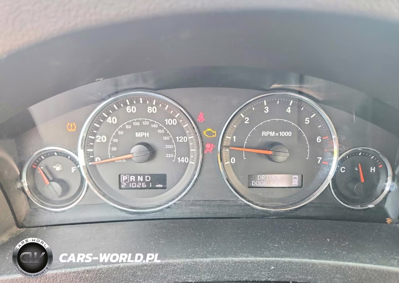 2009 Jeep Grand Cherokee Laredo VIN:1J8GR48K49C519722 - 9