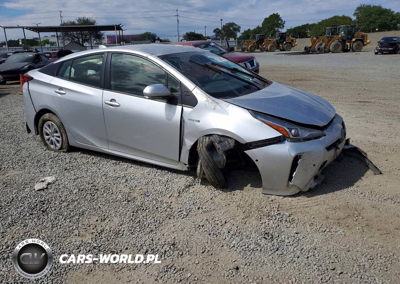 2021 Toyota Prius Le VIN:JTDKAMFU5M3128634 - 4