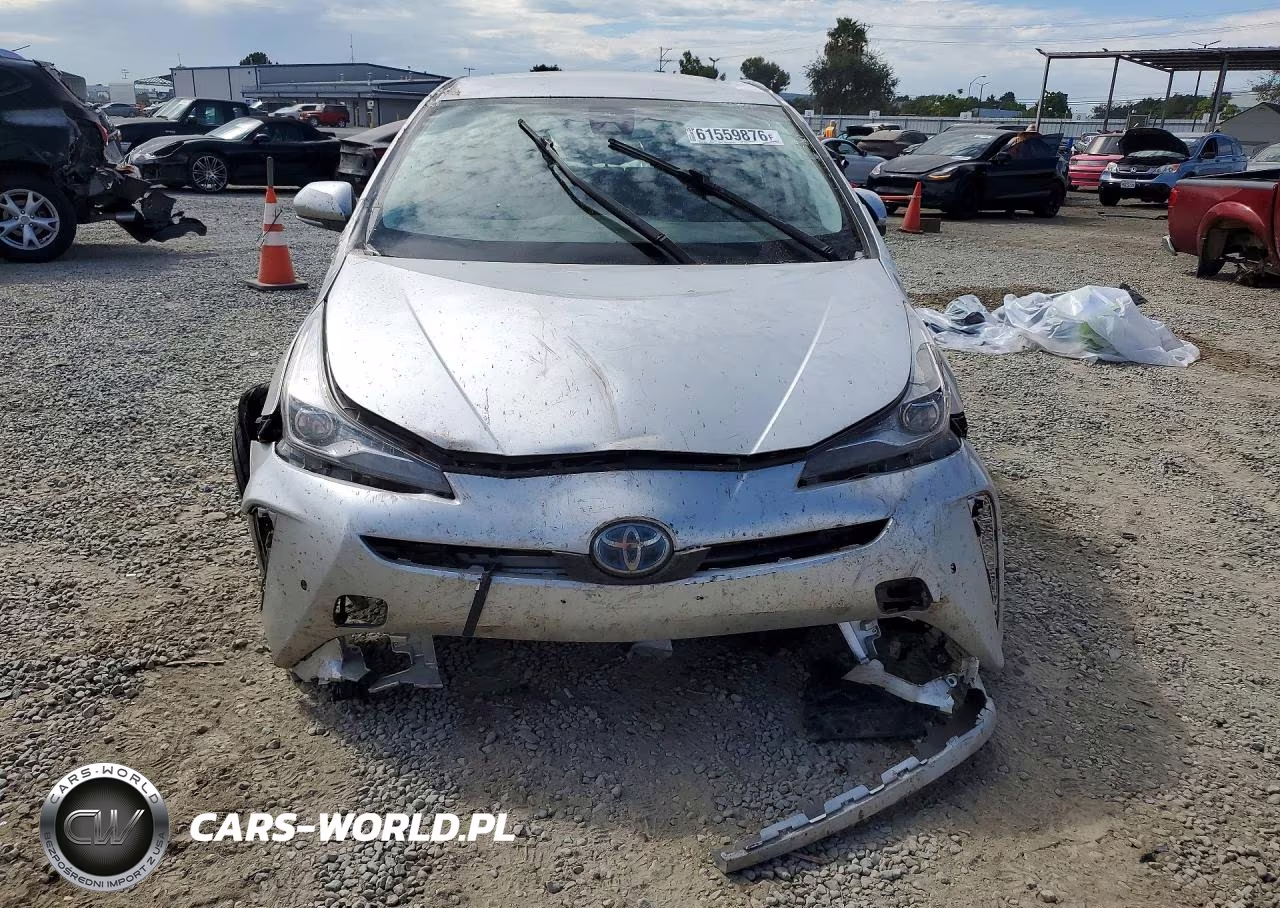 2021 Toyota Prius Le VIN:JTDKAMFU5M3128634 - 5