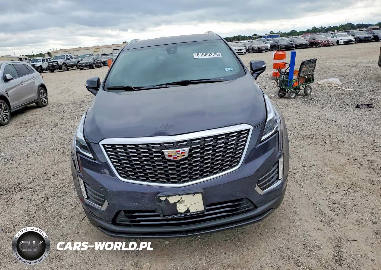 2025 Cadillac Xt5 Luxury VIN:1GYKNAR41SZ136877 - 5