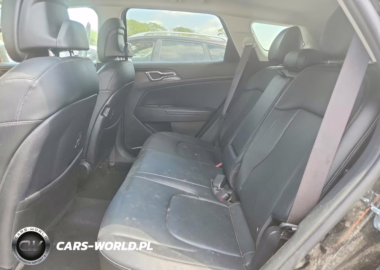 2023 Kia Sportage Ex VIN:KNDPVCAG3P7077573 - 11