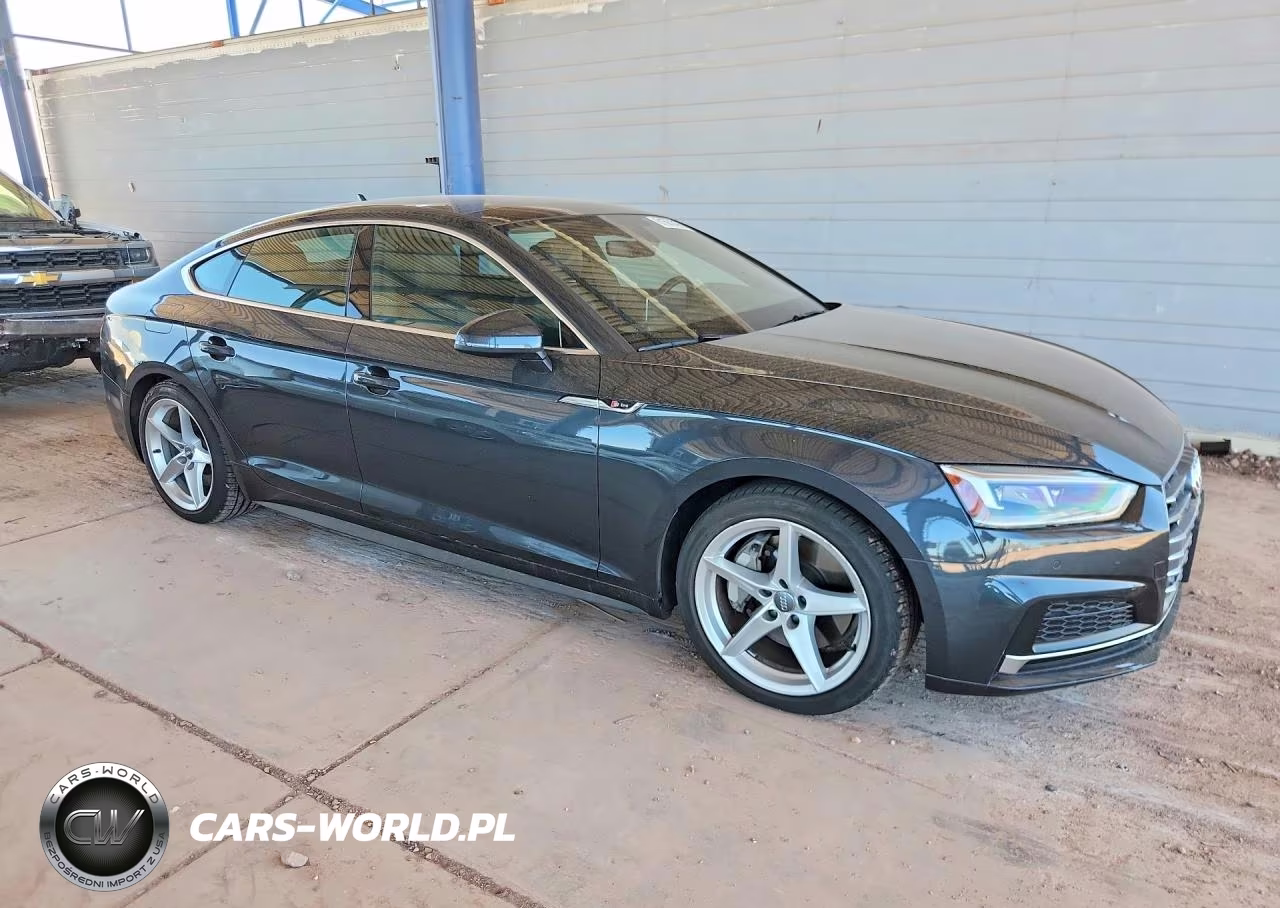 2019 Audi A5 Premium Plus S-Line VIN:WAUENCF59KA024173 - 4