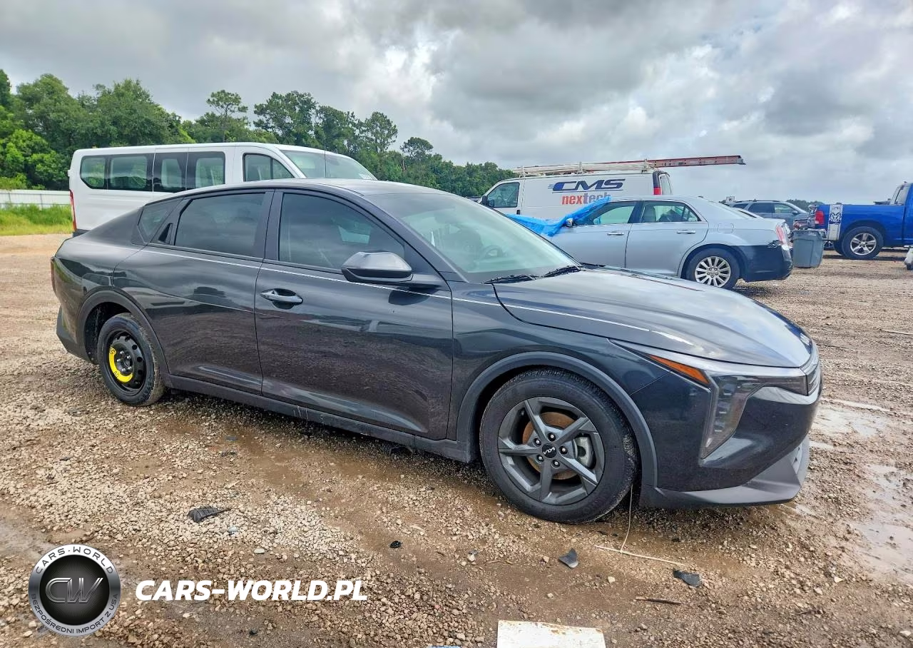 2026 Kia K4 Lxs VIN:3KPFT4DEXTE263381 - 4