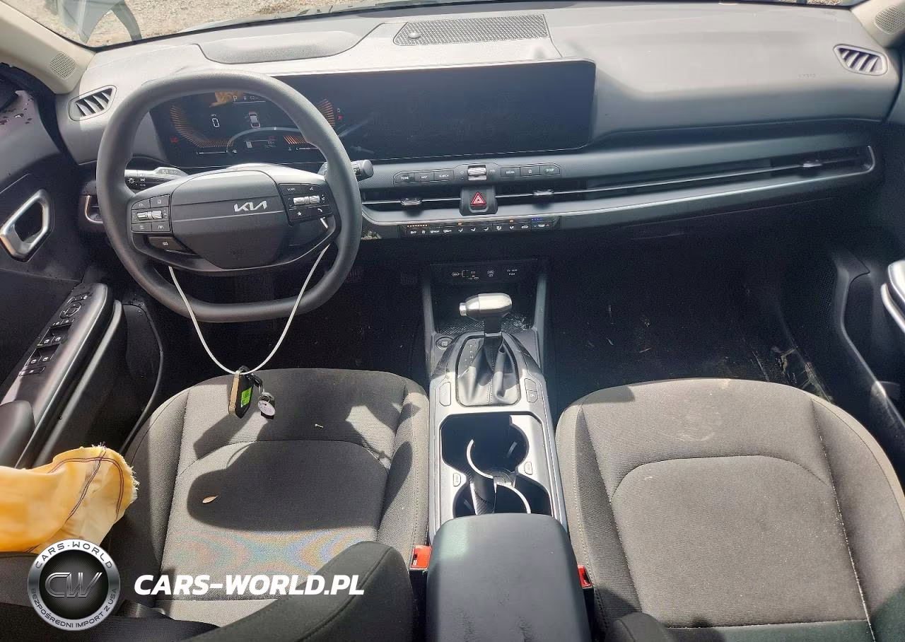 2026 Kia K4 Lxs VIN:3KPFT4DEXTE263381 - 8