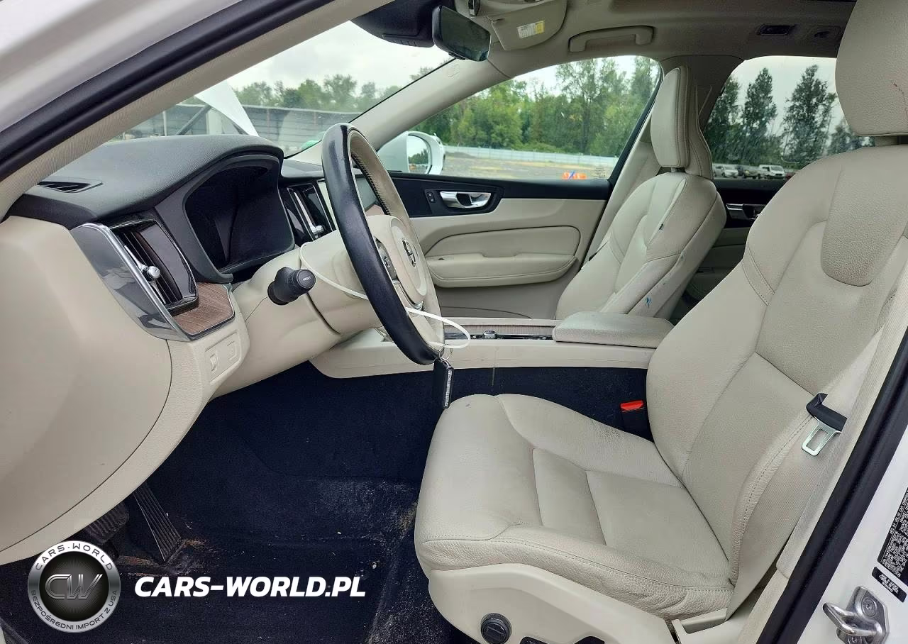 2021 Volvo Xc60 T5 Momentum VIN:YV4102RK4M1850716 - 7