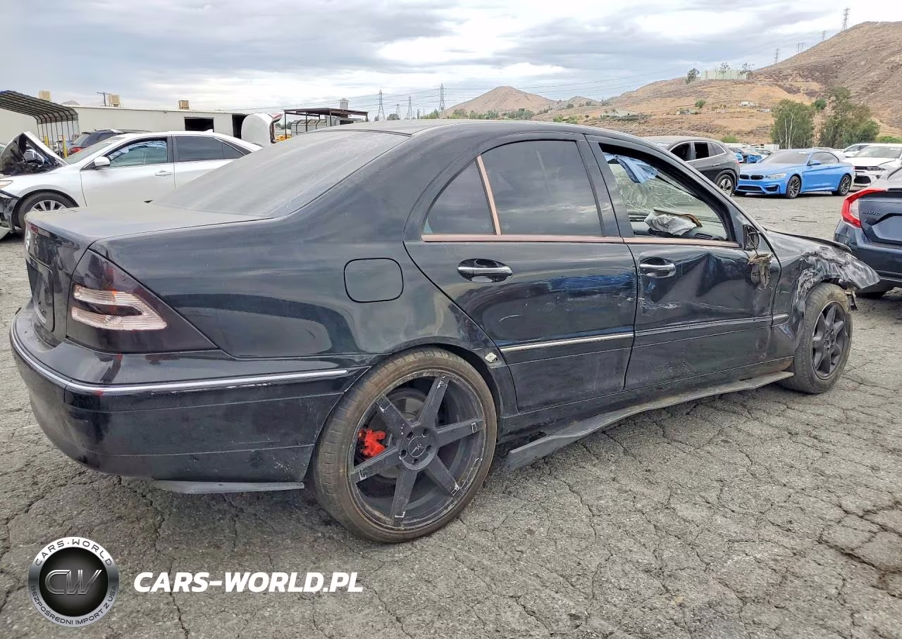 2003 Mercedes-Benz C 320 VIN:WDBRF64J43F363963 - 3