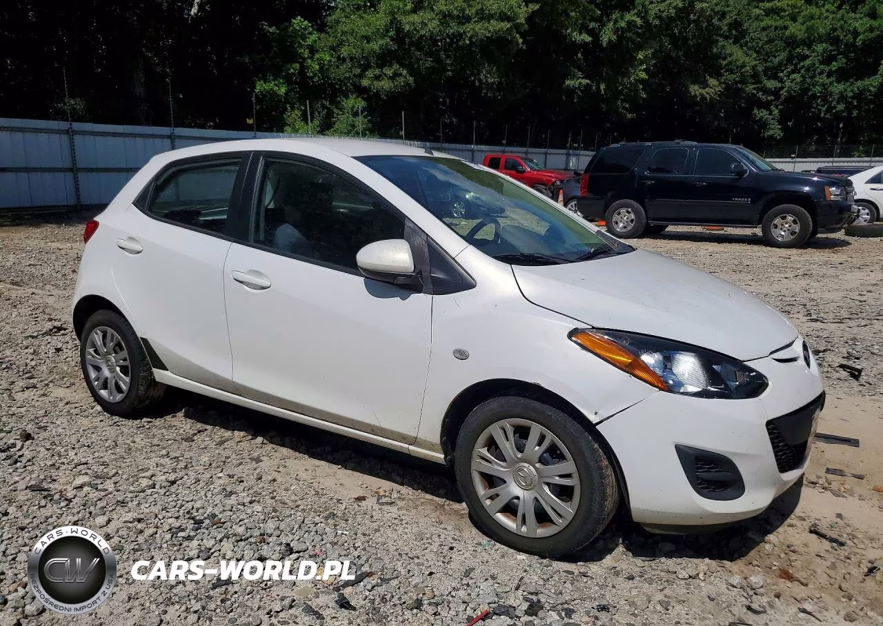 2013 Mazda Mazda 2 VIN:JM1DE1KY1D0153567 - 4