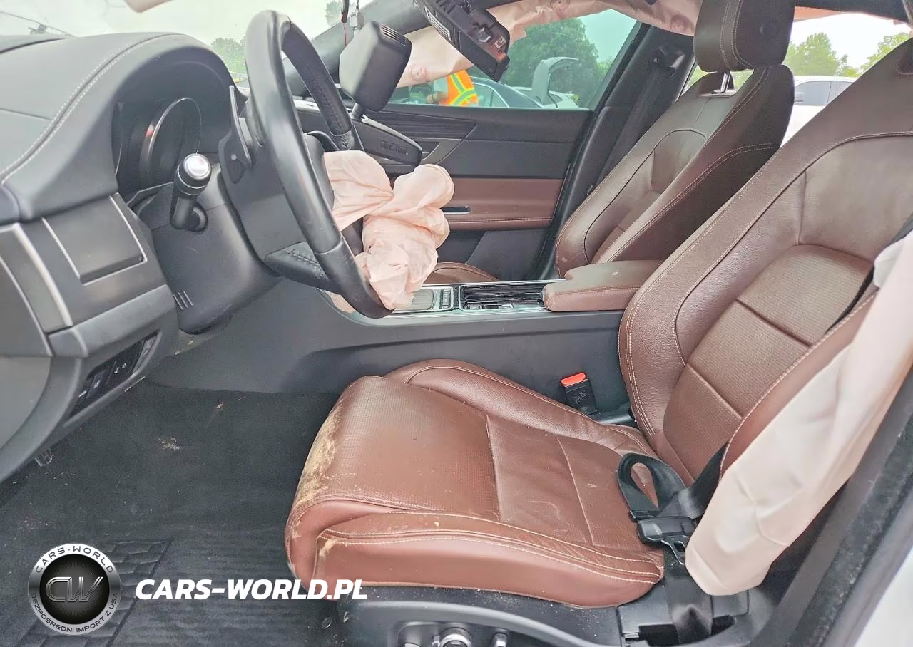 2016 Jaguar Xf S VIN:SAJBG4BVXGCY08189 - 7