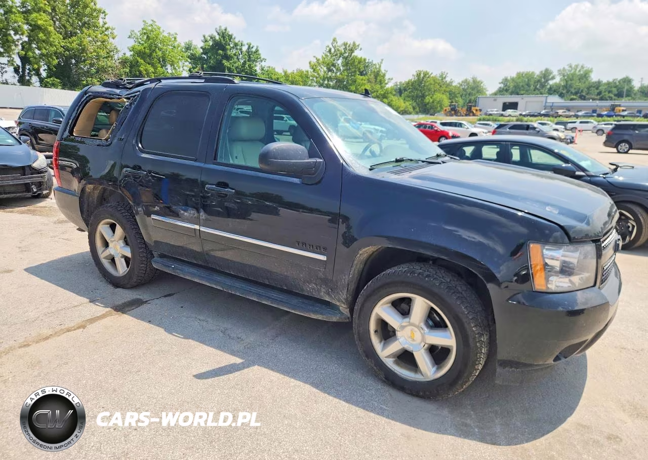 2010 Chevrolet Tahoe K1500 Ltz VIN:1GNUKCE05AR267449 - 4