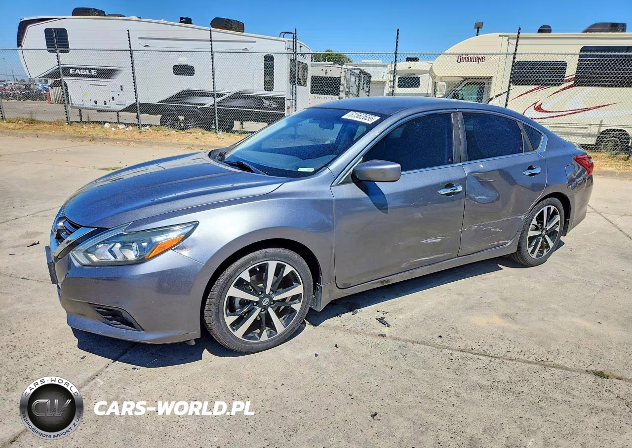 2018 Nissan Altima 2.5 Sr – zdjęcie 1 z 12