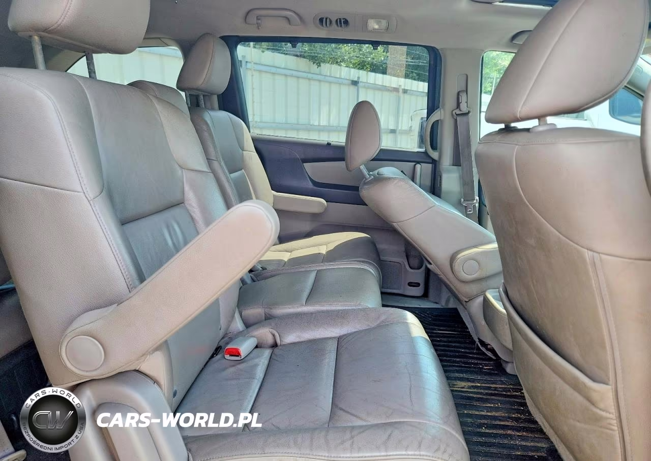 2014 Honda Odyssey VIN:5FNRL5H67DB043875 - 11