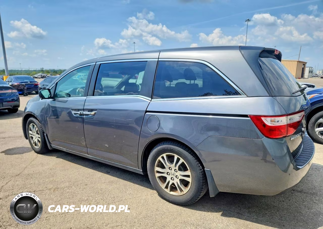 2014 Honda Odyssey VIN:5FNRL5H67DB043875 - 2