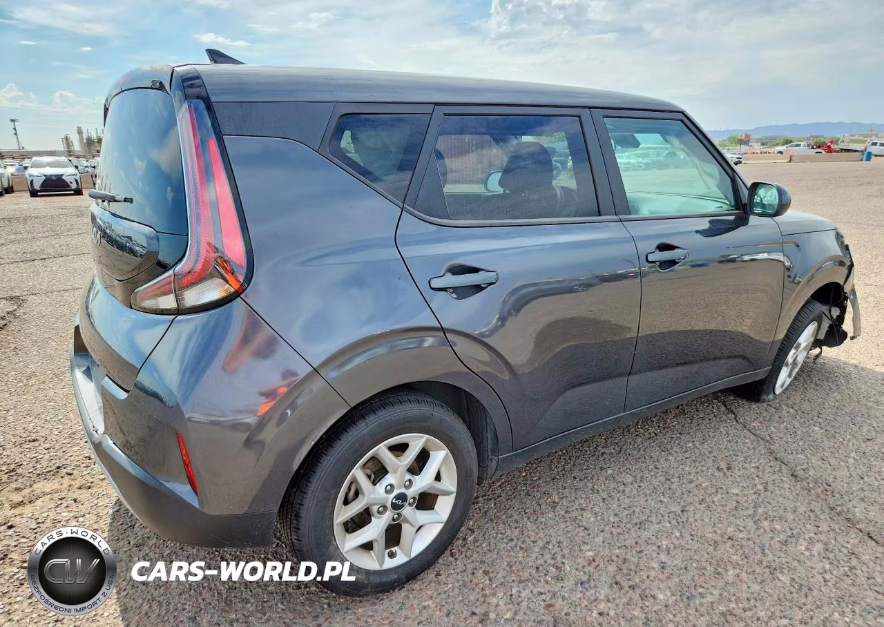 2023 Kia Soul Lx VIN:KNDJ23AU8P7884904 - 3