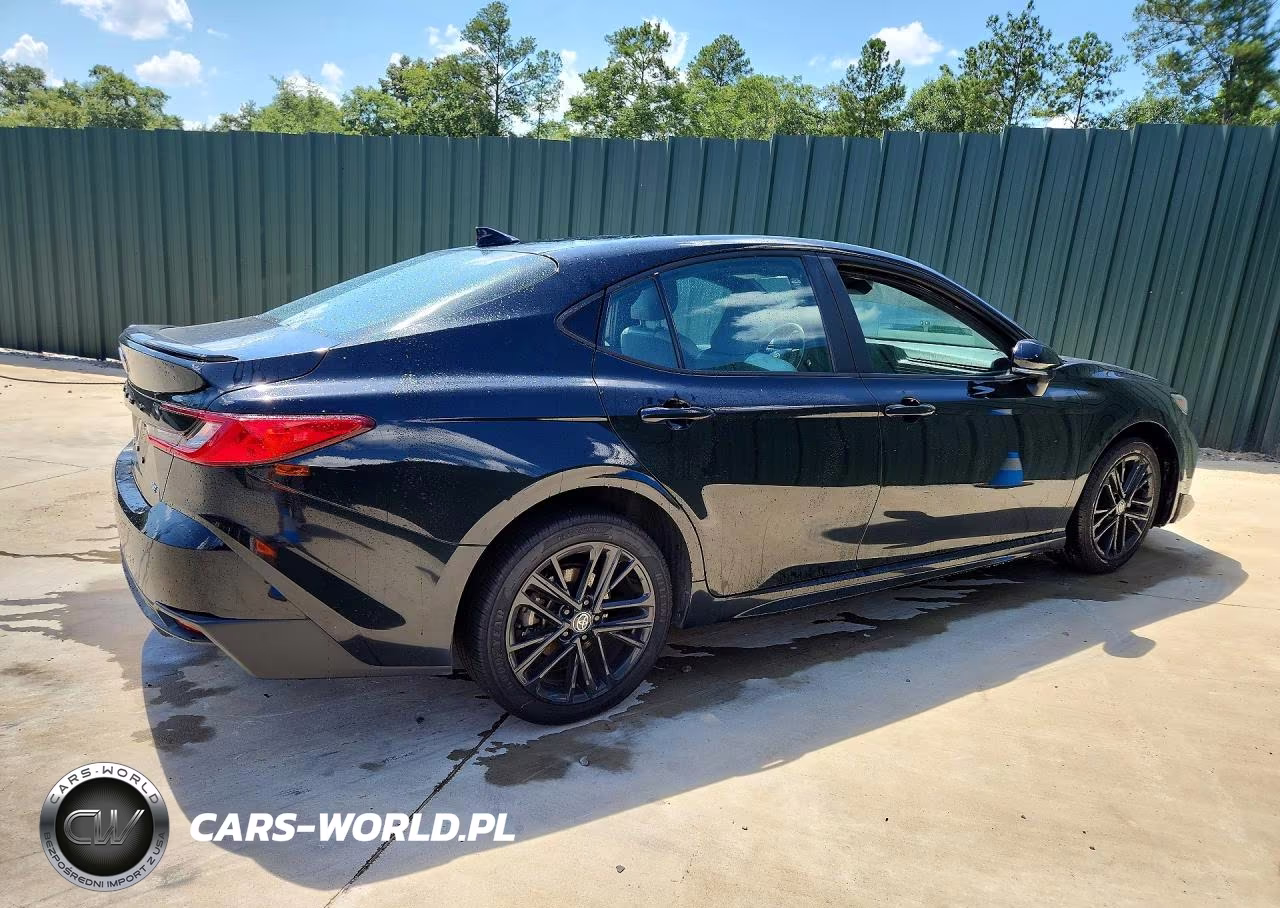 2025 Toyota Camry Se VIN:4T1DAACK9SU111770 - 3