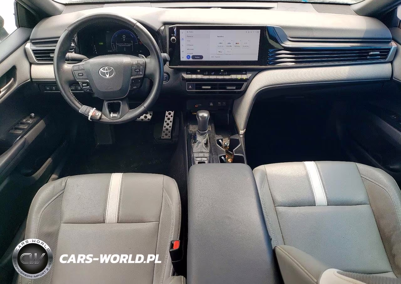 2025 Toyota Camry Se VIN:4T1DAACK9SU111770 - 8