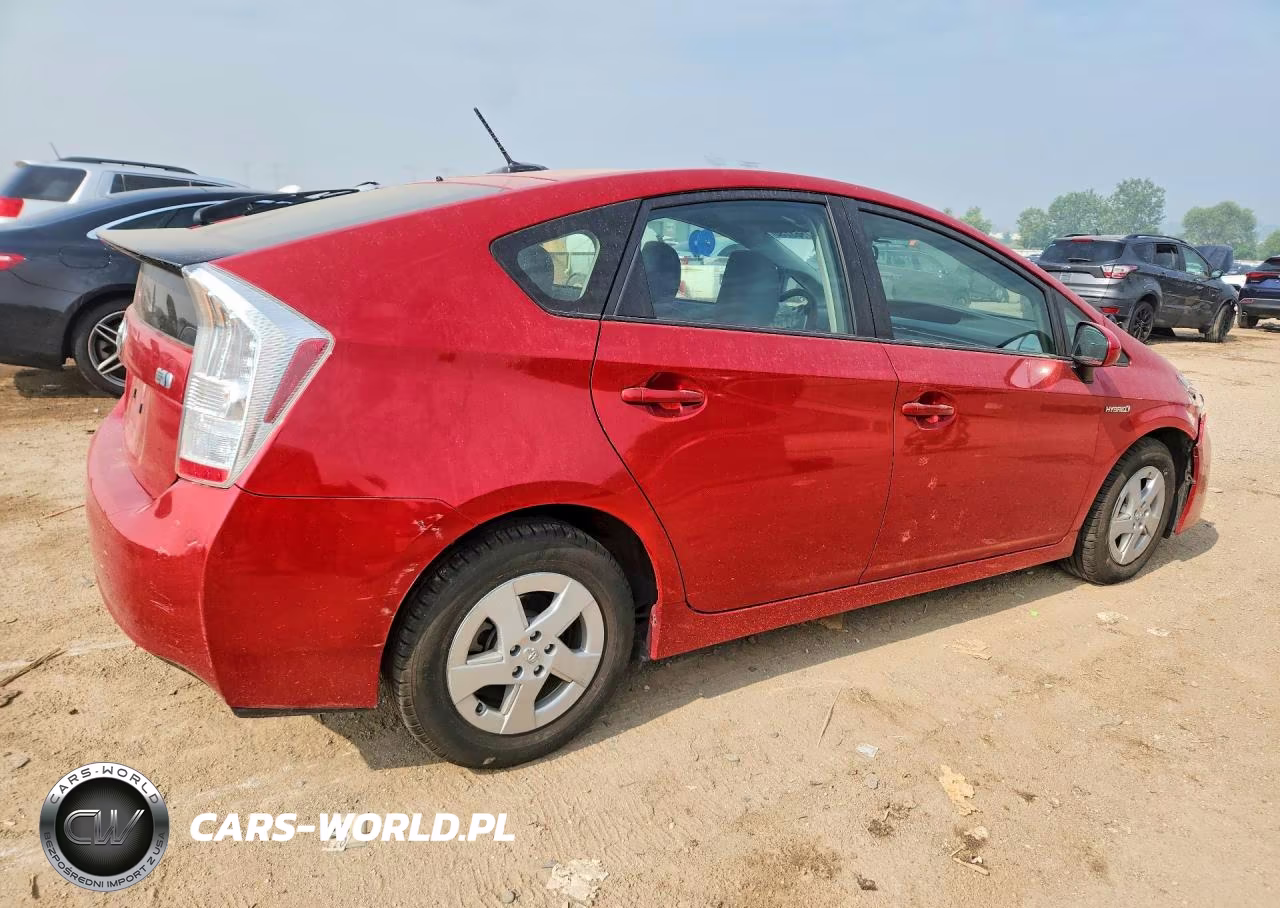 2011 Toyota Prius Two VIN:JTDKN3DU8B1448623 - 3