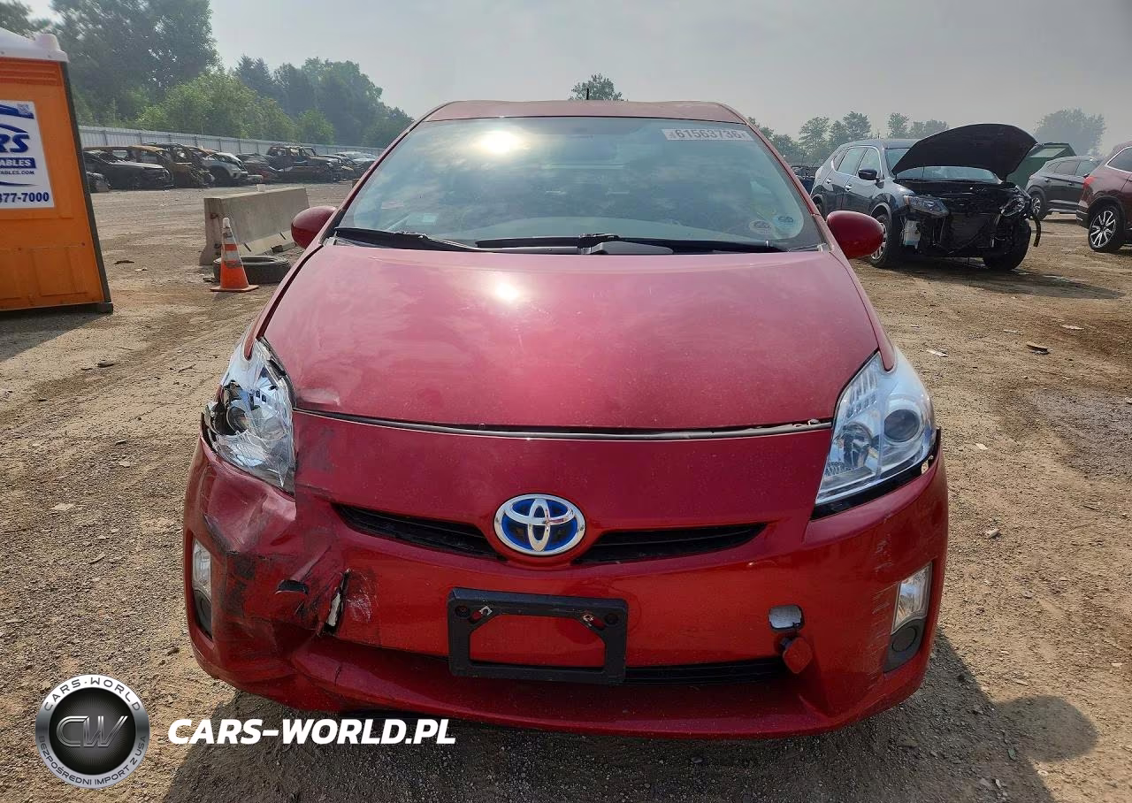 2011 Toyota Prius Two VIN:JTDKN3DU8B1448623 - 5