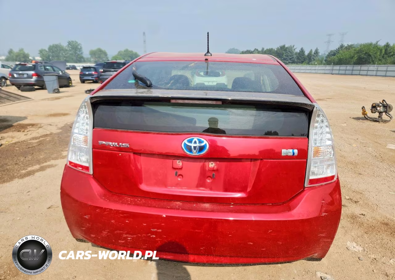 2011 Toyota Prius Two VIN:JTDKN3DU8B1448623 - 6