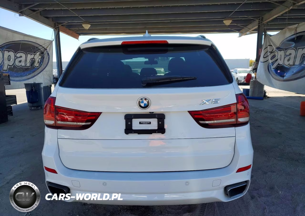 2018 BMW X5 Xdr40E VIN:5UXKT0C5XJ0W00774 - 6