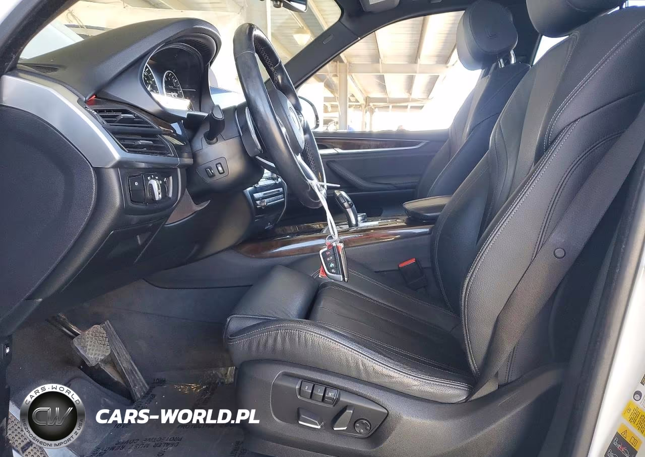 2018 BMW X5 Xdr40E VIN:5UXKT0C5XJ0W00774 - 7