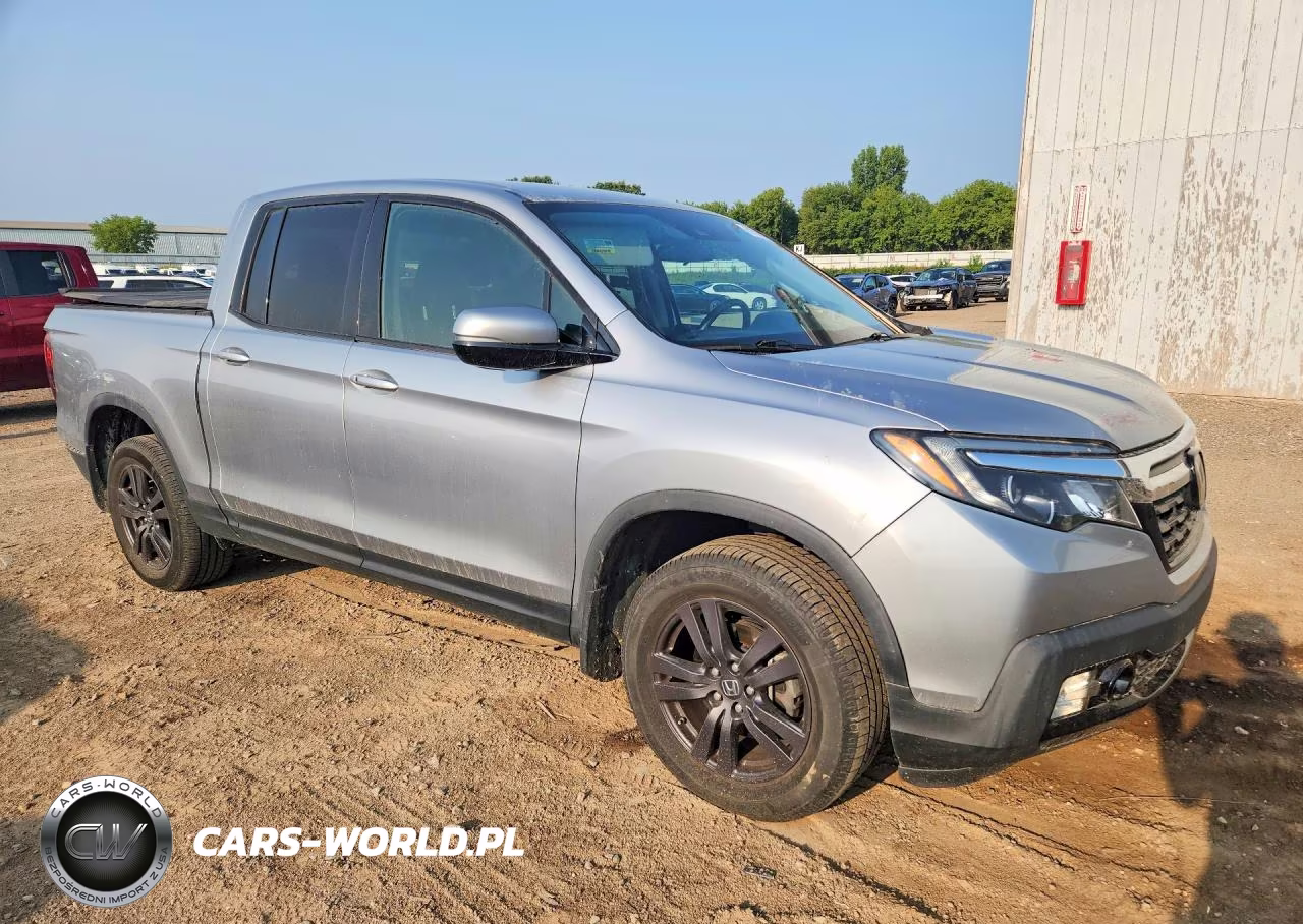 2020 Honda Ridgeline Sport VIN:5FPYK3F1XLB018131 - 4