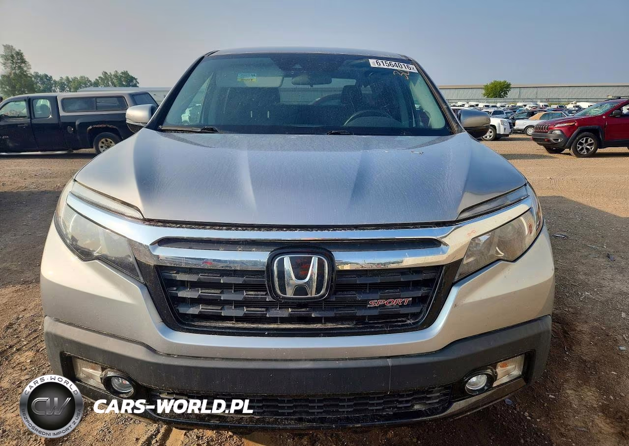 2020 Honda Ridgeline Sport VIN:5FPYK3F1XLB018131 - 5