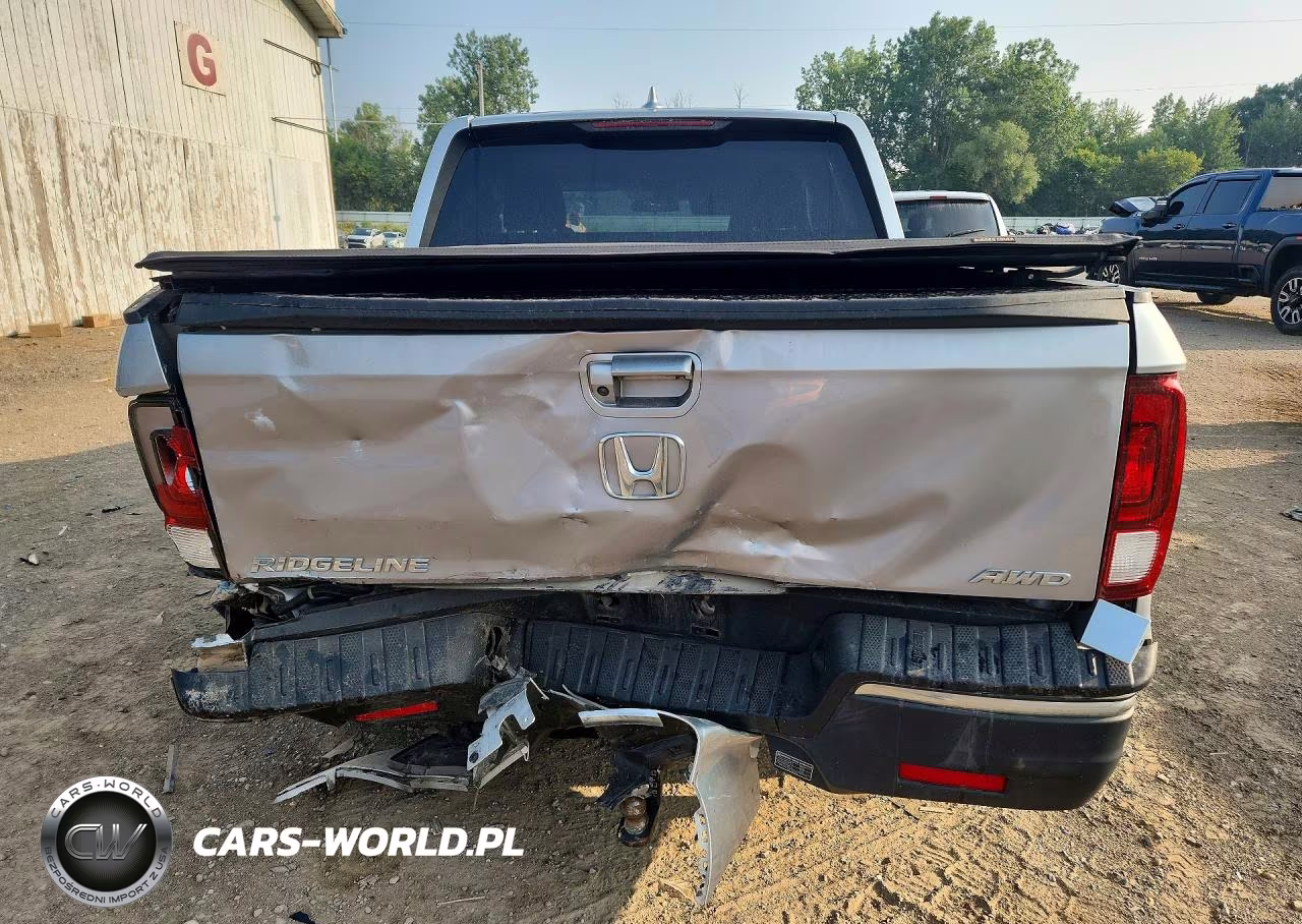 2020 Honda Ridgeline Sport VIN:5FPYK3F1XLB018131 - 6