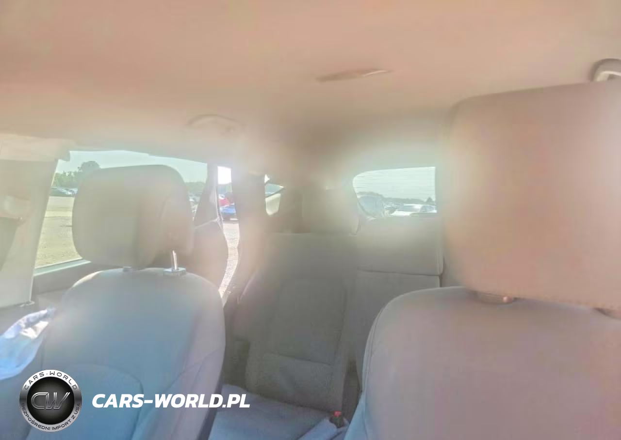 2018 Hyundai Santa Fe Sport 2.4L VIN:5NMZT3LB5JH077784 - 10