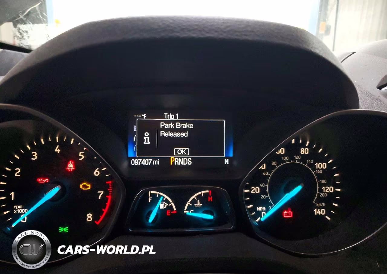 2017 Ford Escape Se VIN:1FMCU9G91HUD38890 - 9