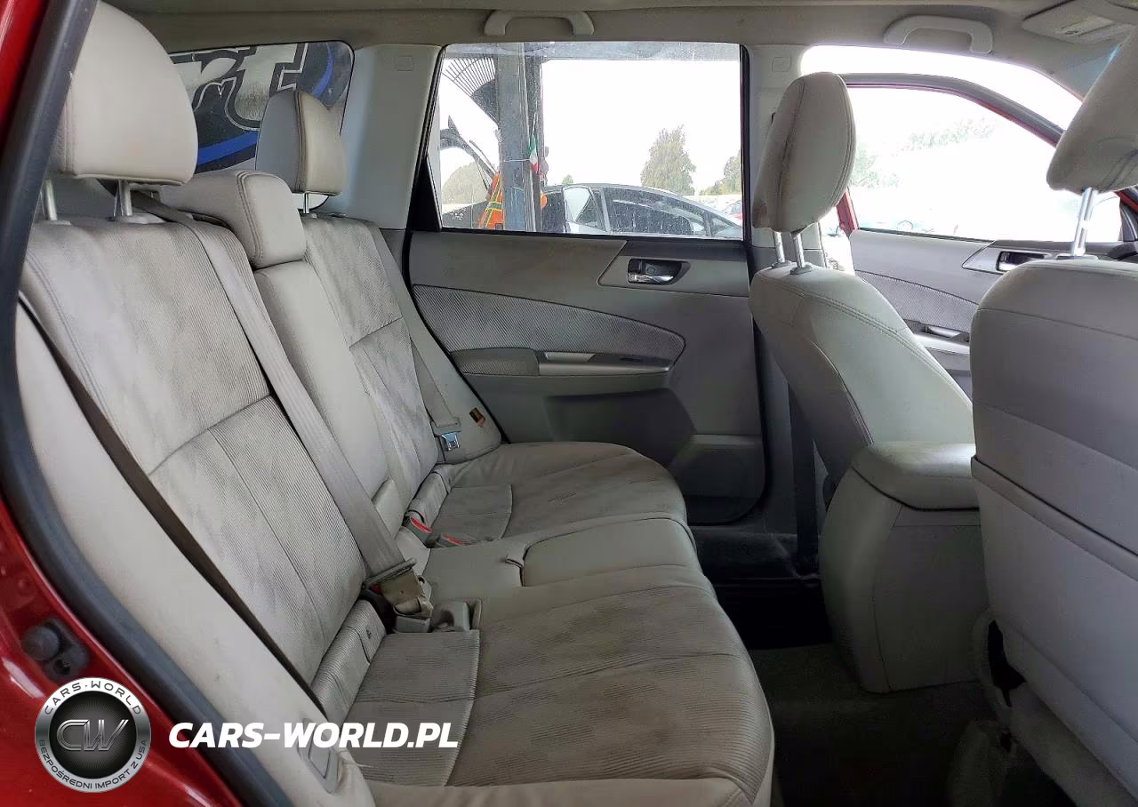2010 Subaru Forester 2.5X Premium VIN:JF2SH6CC7AH786409 - 10