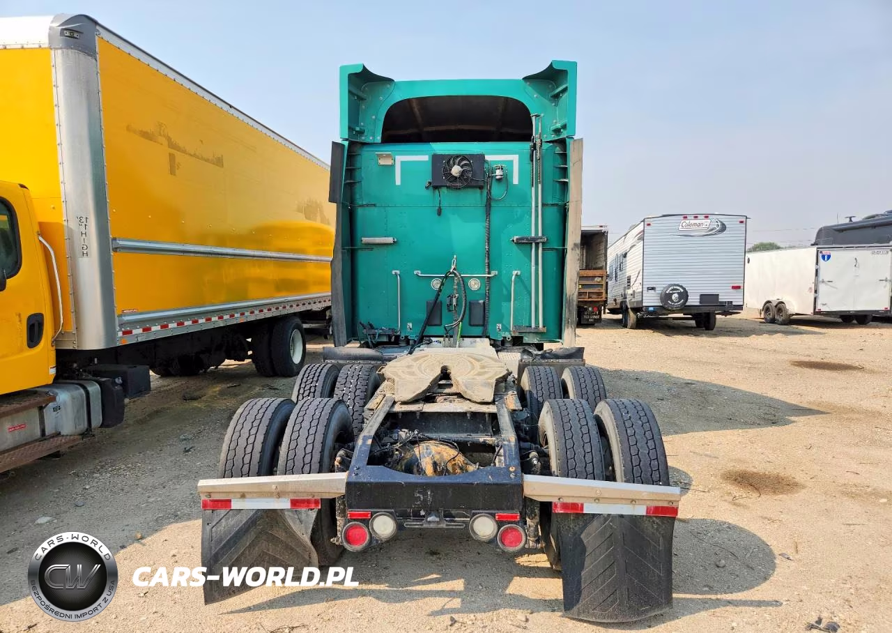 2017 Peterbilt 579 VIN:1XPBD49X8HD364500 - 6