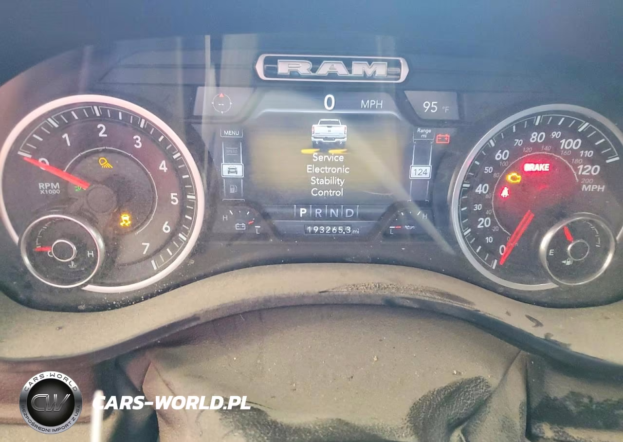 2019 Ram 1500 Laramie VIN:1C6SRFJT3KN740827 - 9