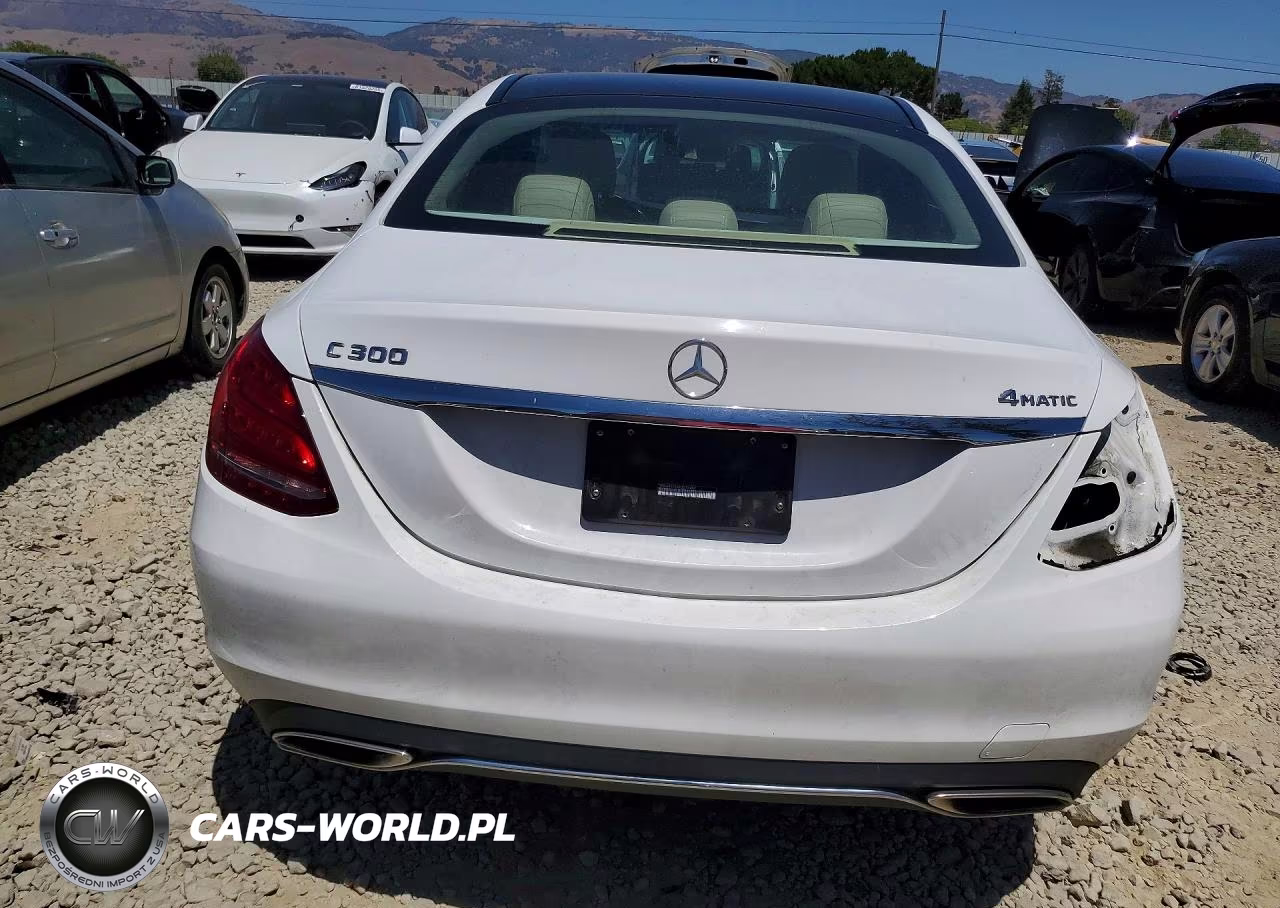 2015 Mercedes-Benz C 300 4Matic VIN:55SWF4KB4FU032487 - 6