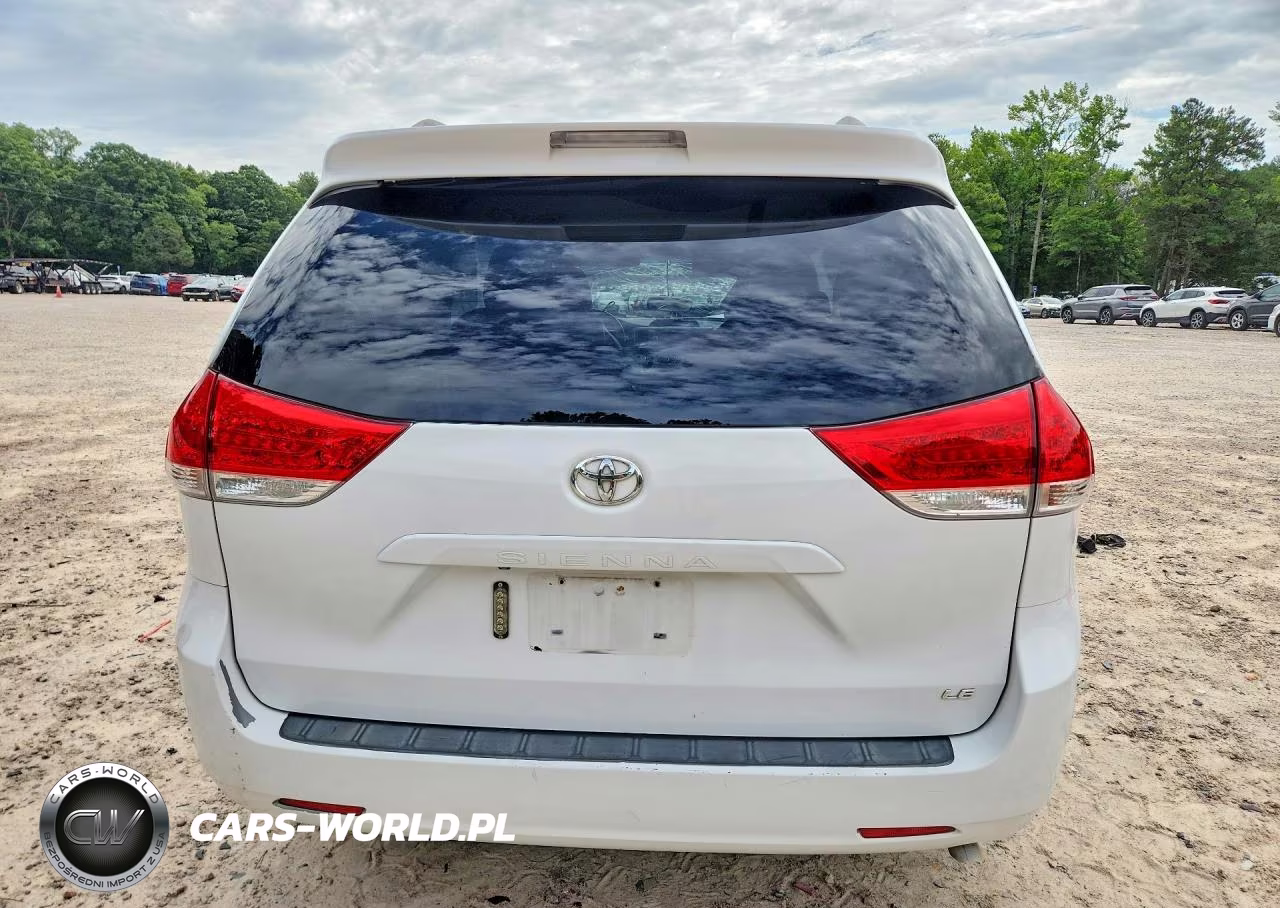 2014 Toyota Sienna Le VIN:5TDKK3DC4ES503639 - 6