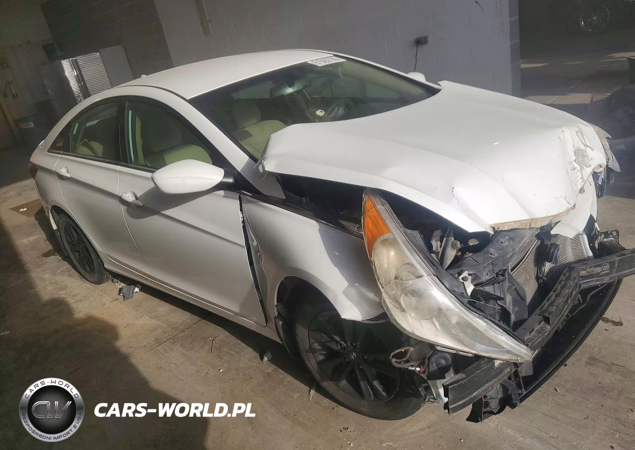 2013 Hyundai Sonata Gls VIN:5NPEB4ACXDH508999 - 4