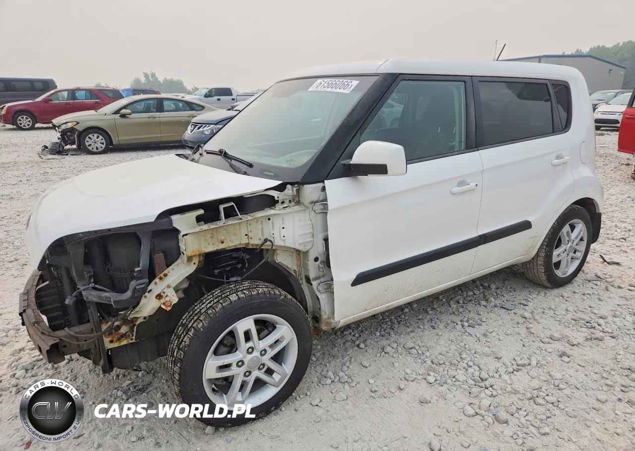 2011 Kia Soul +