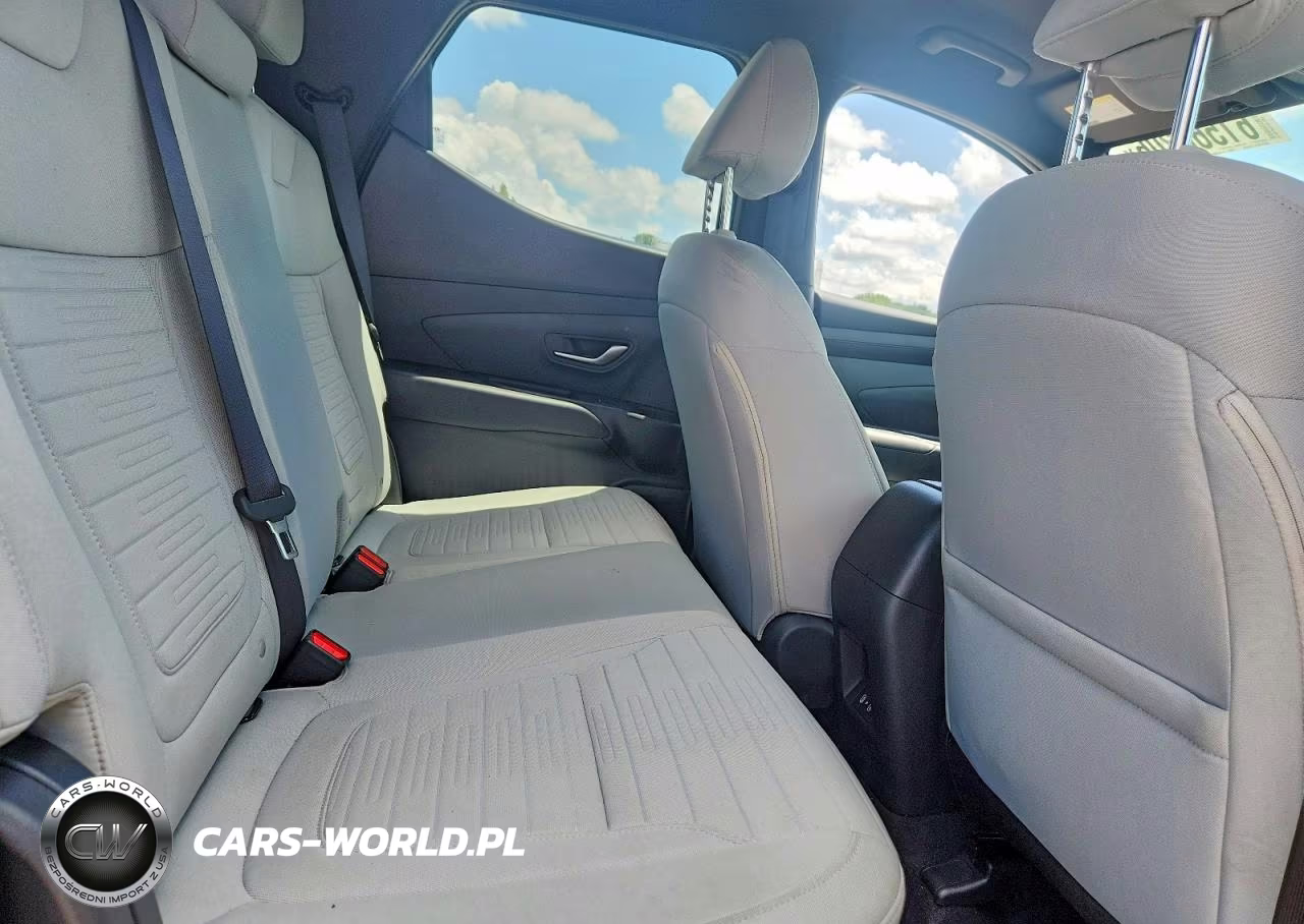 2026 Hyundai Santa Cruz Se VIN:5NTJADDE5TH160849 - 11