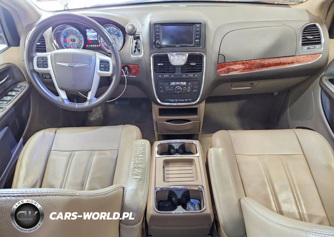 2015 Chrysler Town & Country Touring VIN:2C4RC1BG1FR538073 - 8
