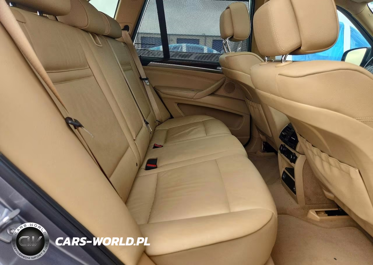 2013 BMW X5 xDrive35I VIN:5UXZV4C53D0G51993 - 11