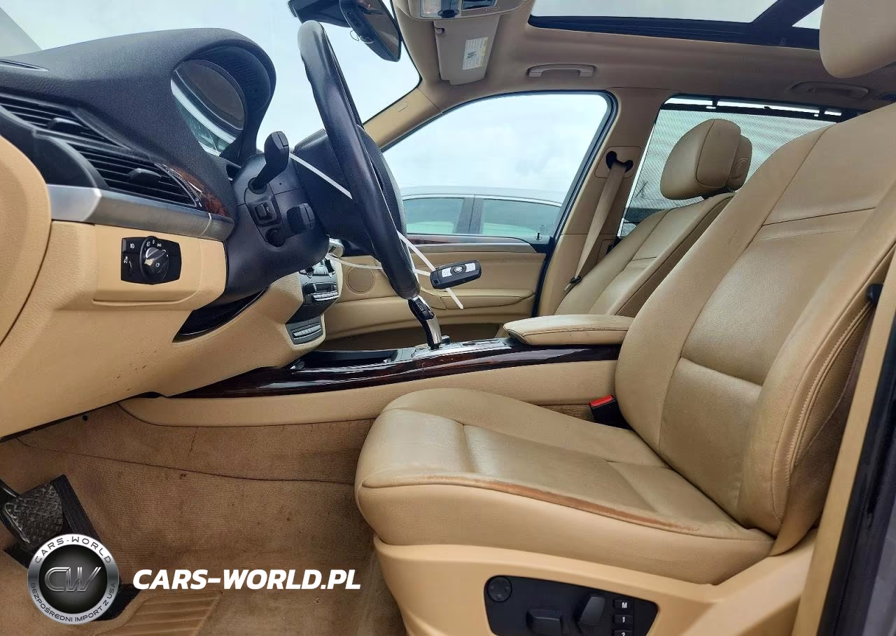 2013 BMW X5 xDrive35I VIN:5UXZV4C53D0G51993 - 7
