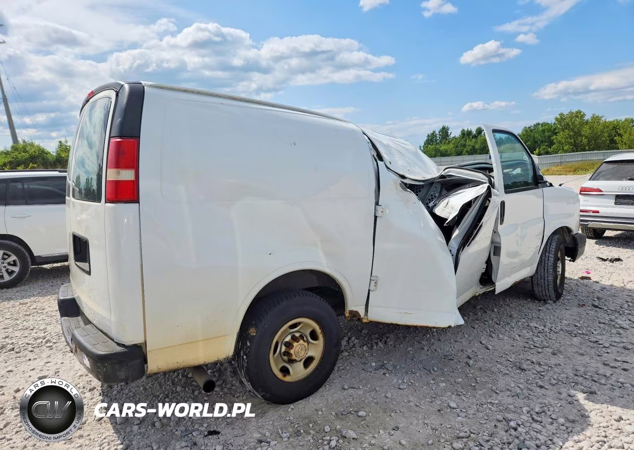 2012 Chevrolet Express G2500 VIN:1GCWGFCA7C1163353 - 3