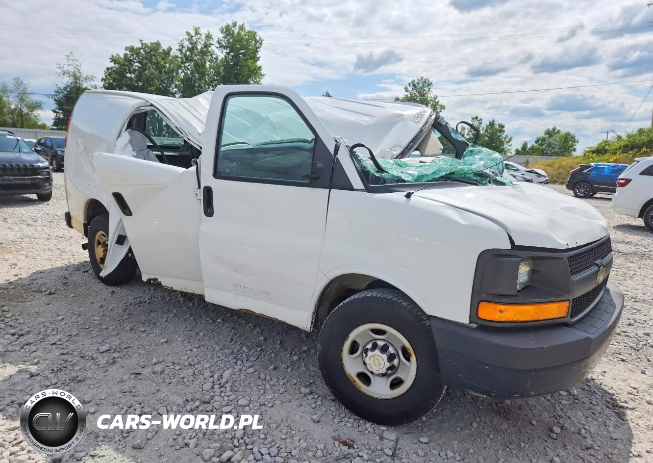 2012 Chevrolet Express G2500 VIN:1GCWGFCA7C1163353 - 4