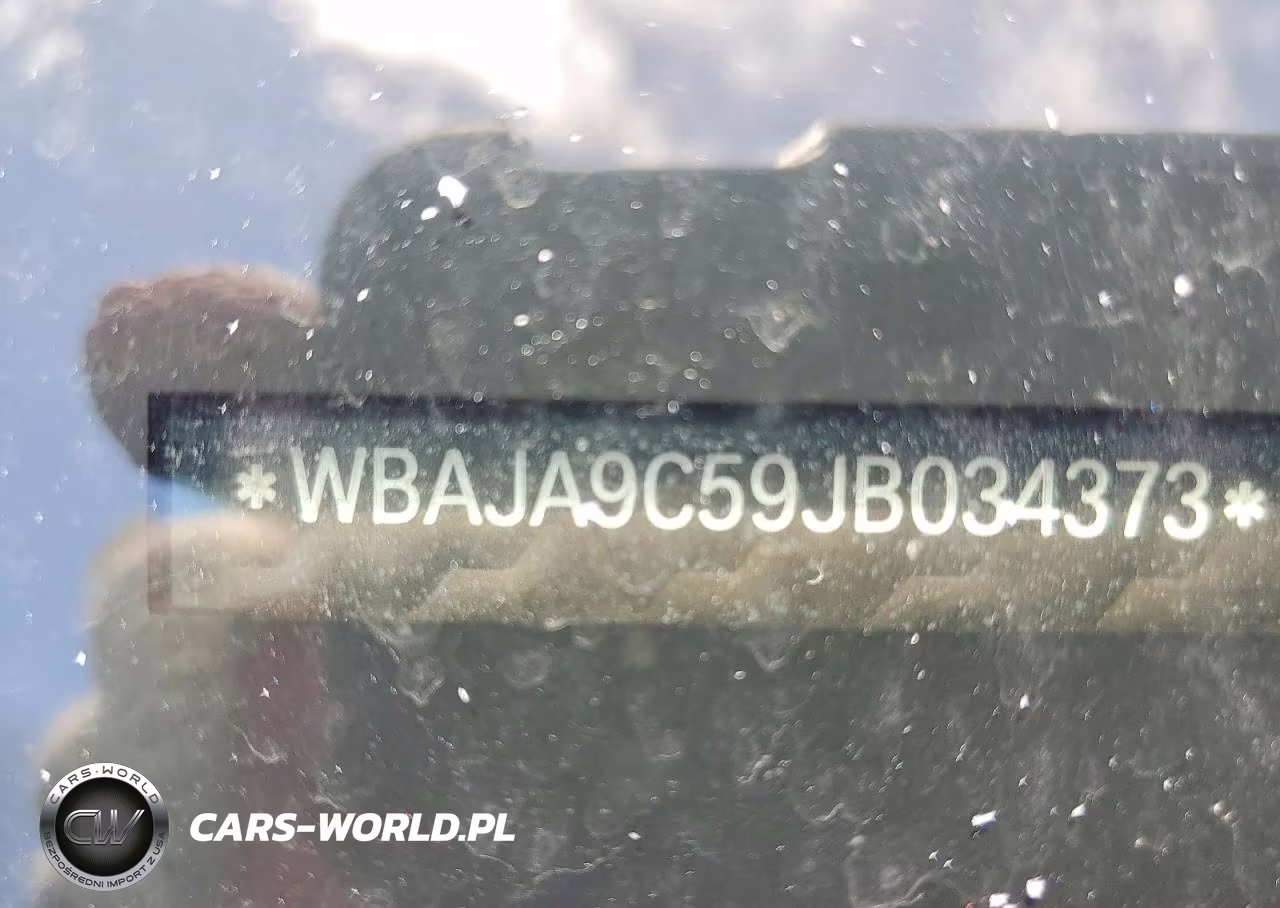 2018 BMW 530E VIN:WBAJA9C59JB034373 - 12