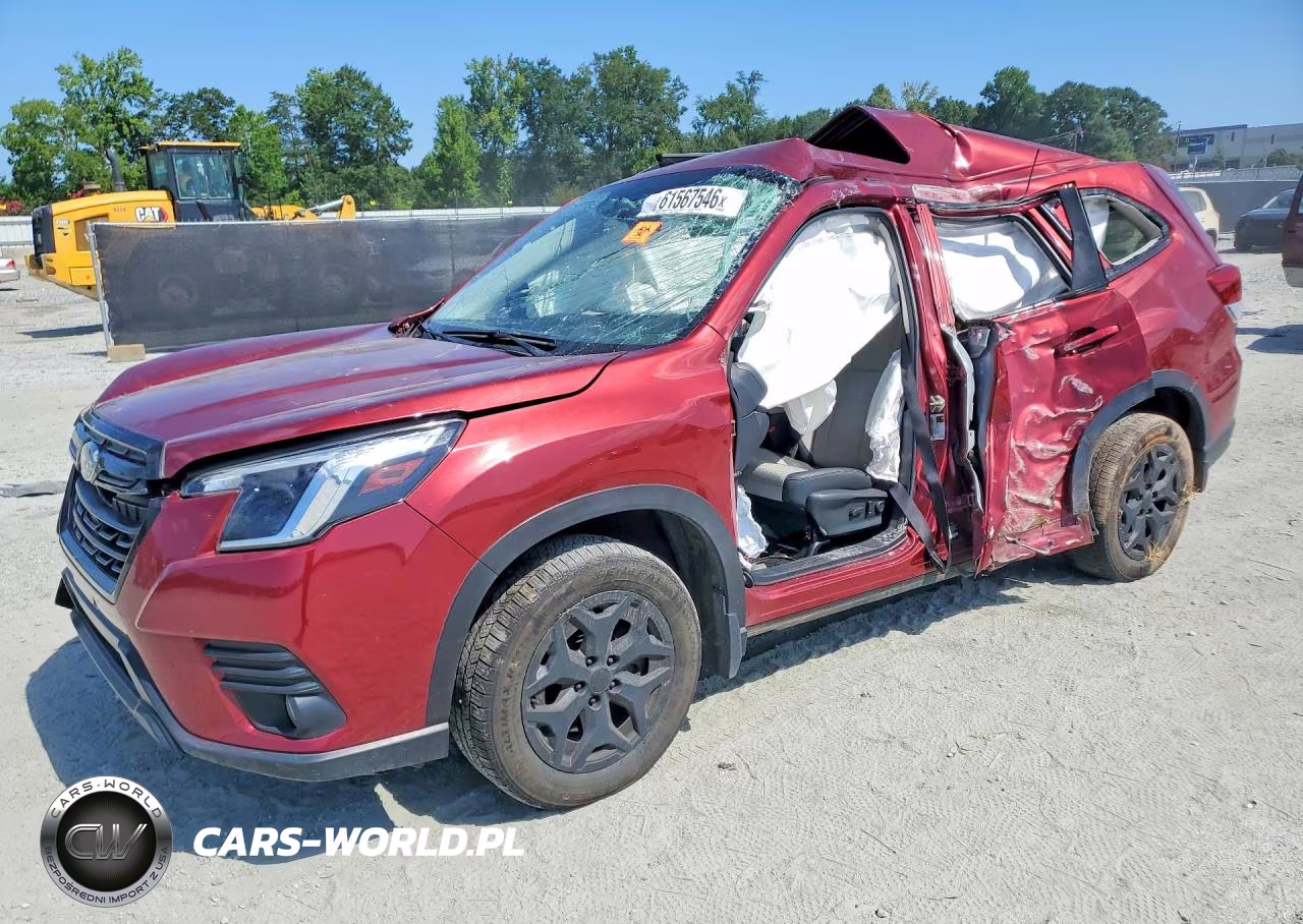 2022 Subaru Forester Premium VIN:JF2SKADC1NH419692 - 1