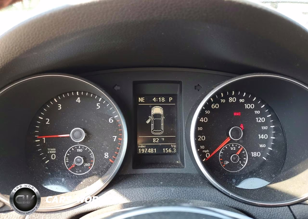 2010 Volkswagen Gti VIN:WVWHD7AJ7AW258232 - 9