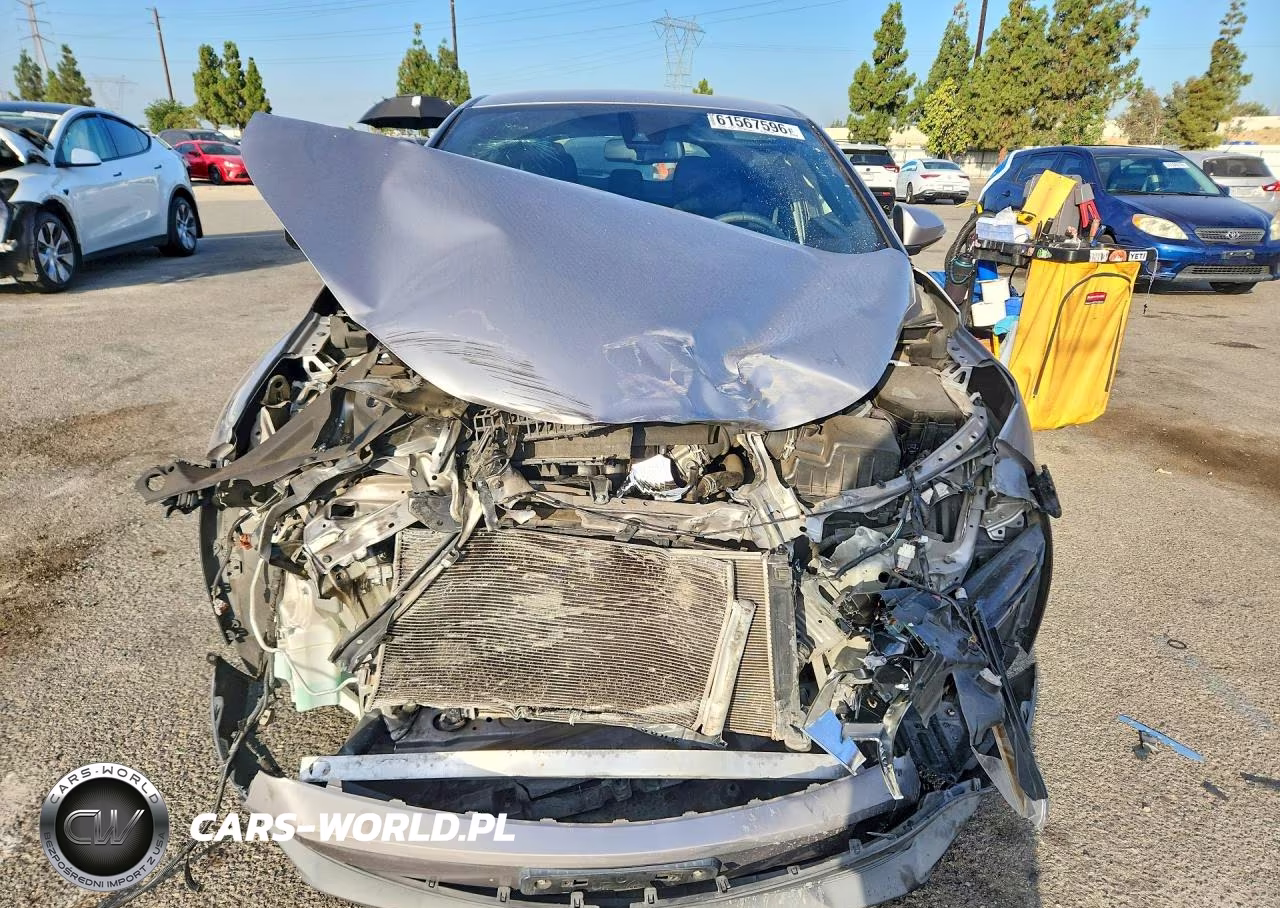 2018 Toyota C-Hr Xle VIN:NMTKHMBX5JR000592 - 5