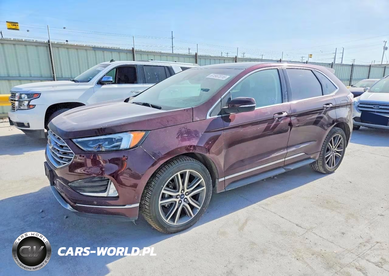 2019 Ford Edge Titanium