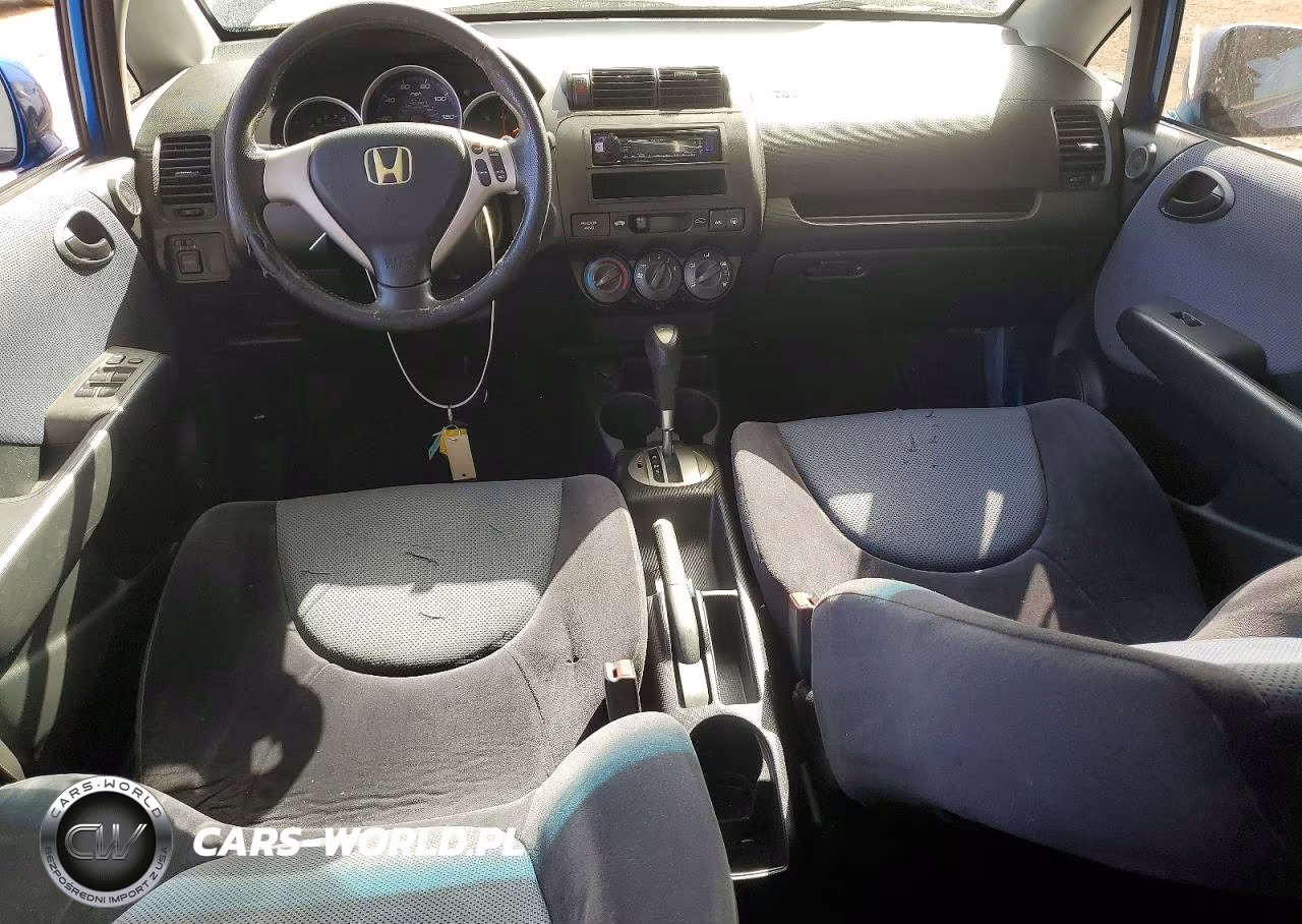 2008 Honda Fit Sport VIN:JHMGD38638S062665 - 8