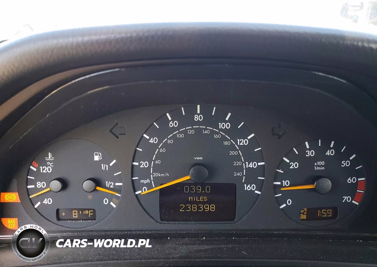 2000 Merz E320 VIN:WDBJF65J2YB116127 - 9